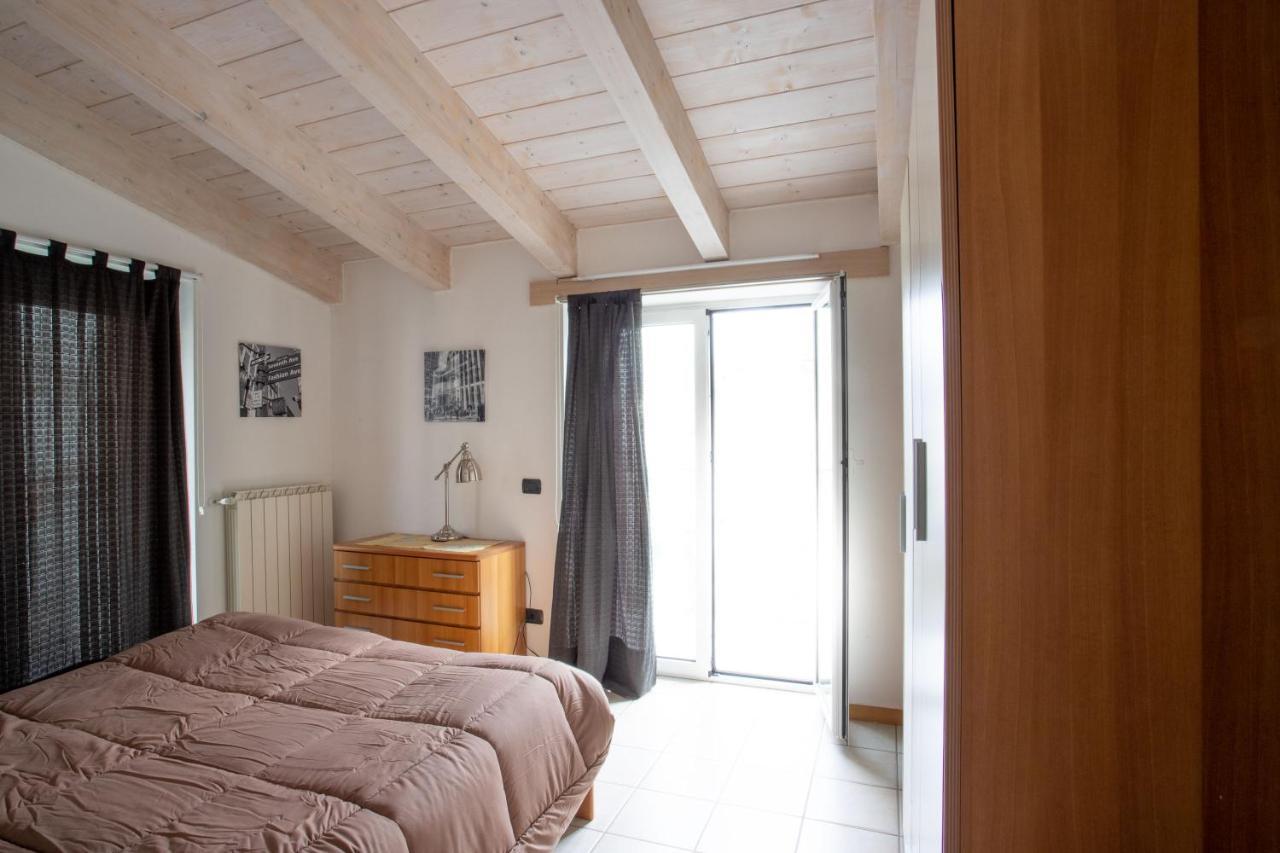 Casa Vacanze Valeria Sondrio Exterior photo